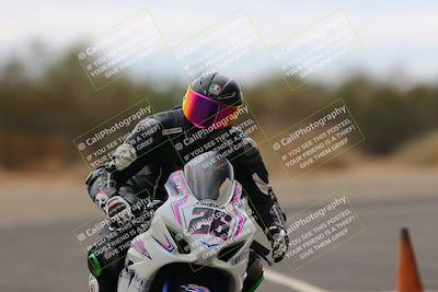 media/Sep-10-2022-SoCal Trackdays (Sat) [[a5bf35bb4a]]/Turn 2 (1pm)/